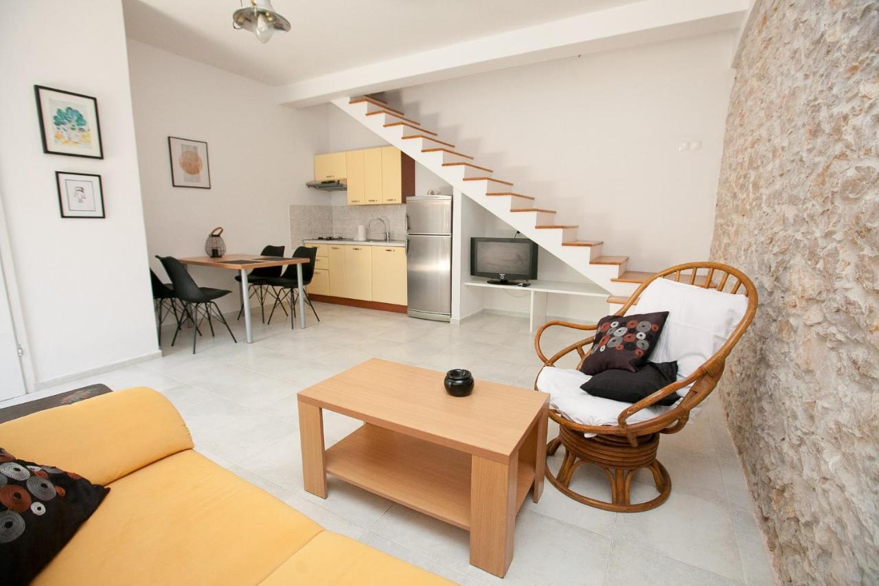 Appartamento Kuca Za Odmor Toksini Zara Esterno foto