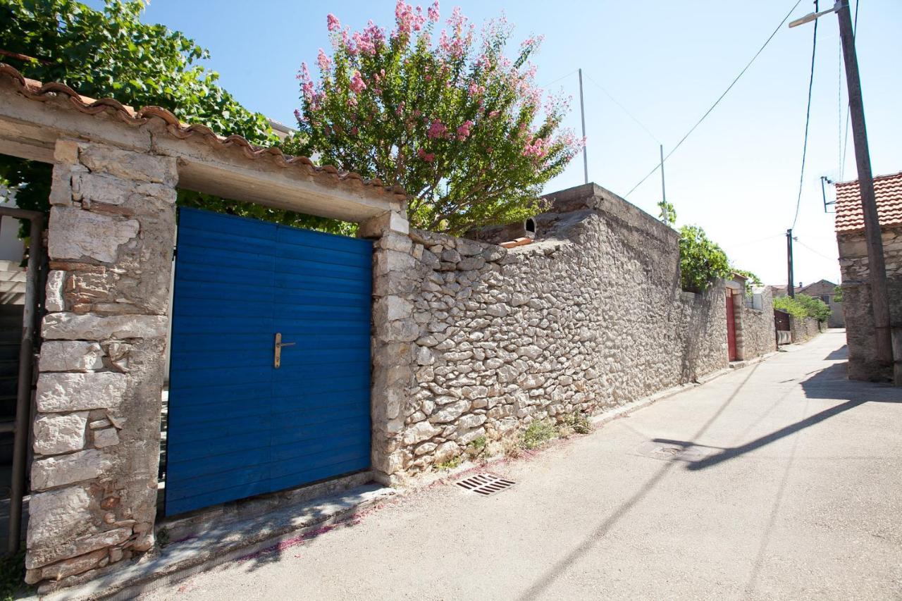 Appartamento Kuca Za Odmor Toksini Zara Esterno foto